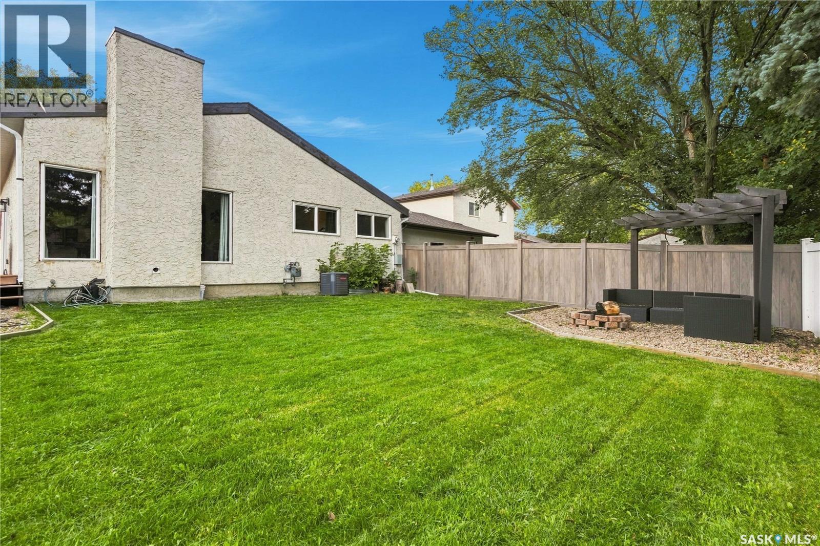 875 Seymour CRESCENT - Image 40