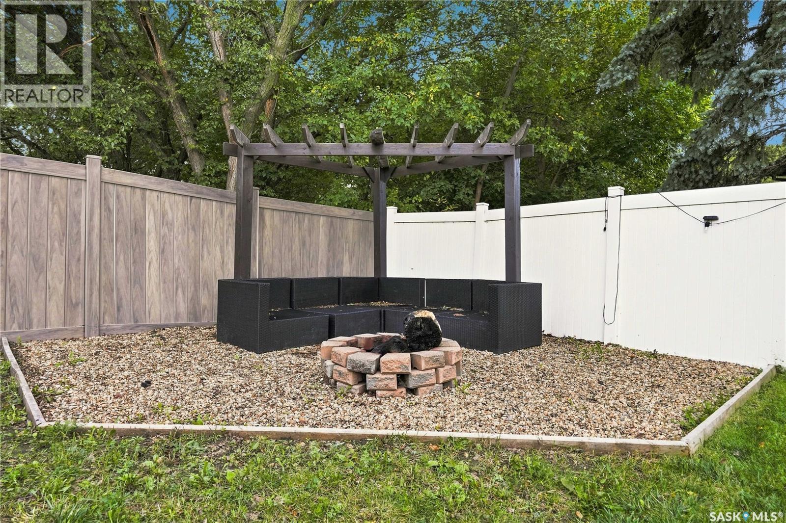 875 Seymour CRESCENT - Image 41