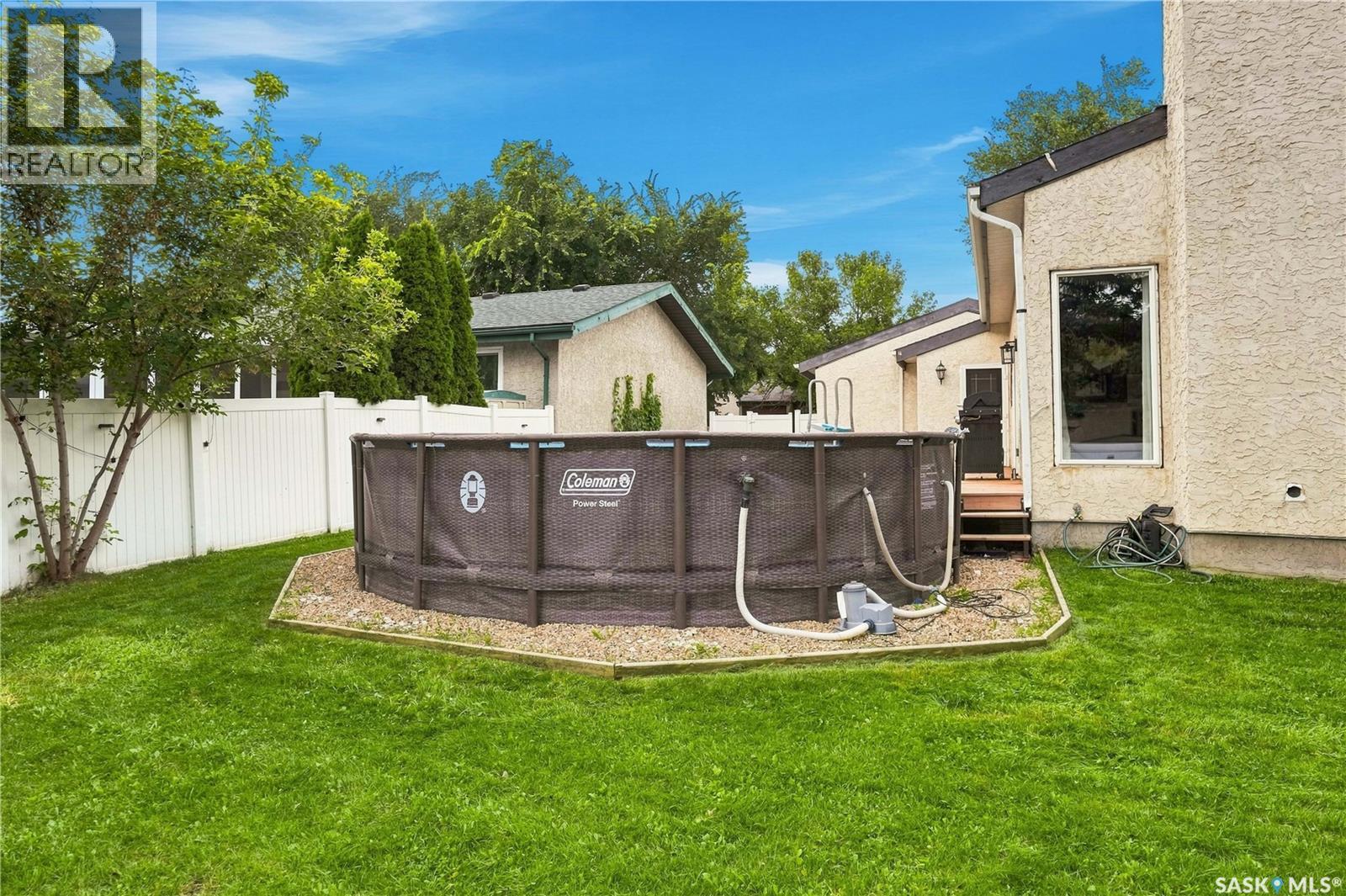 875 Seymour CRESCENT - Image 44