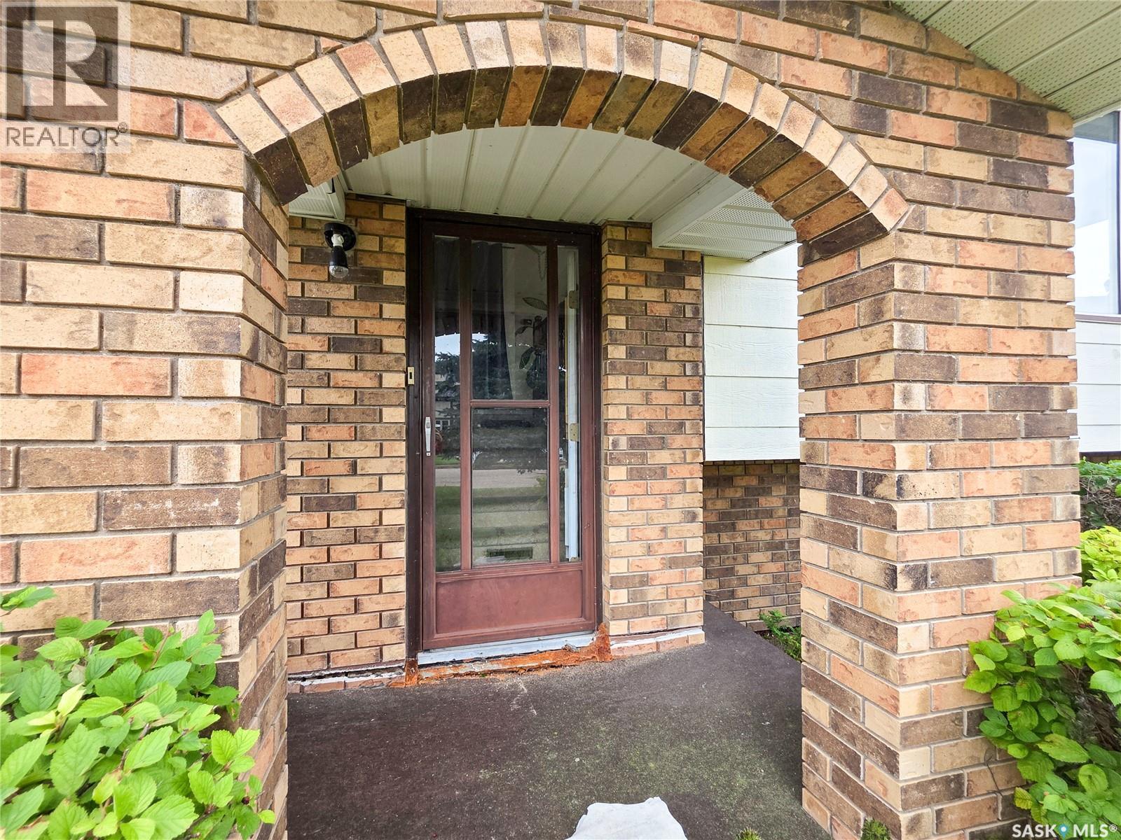 860 Montreal STREET, Melville — photo 4