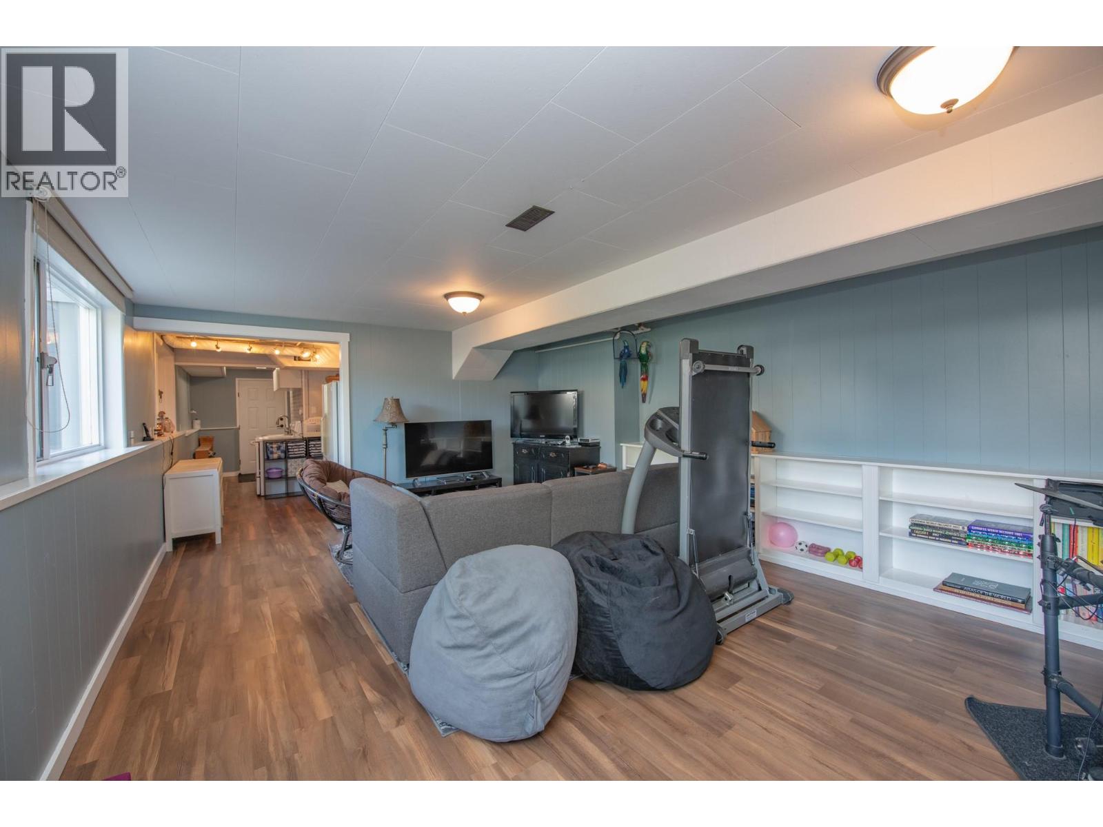 106 West Enderby Road - Image 32