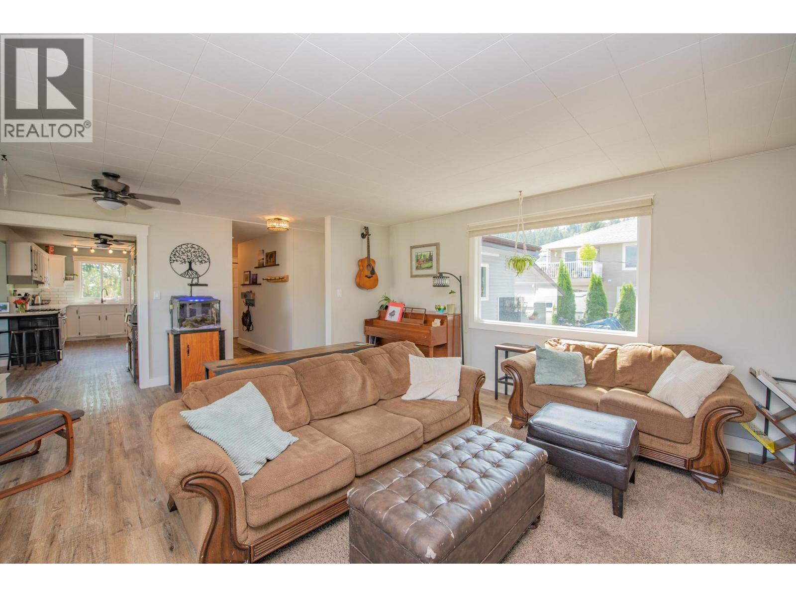 106 West Enderby Road - 14