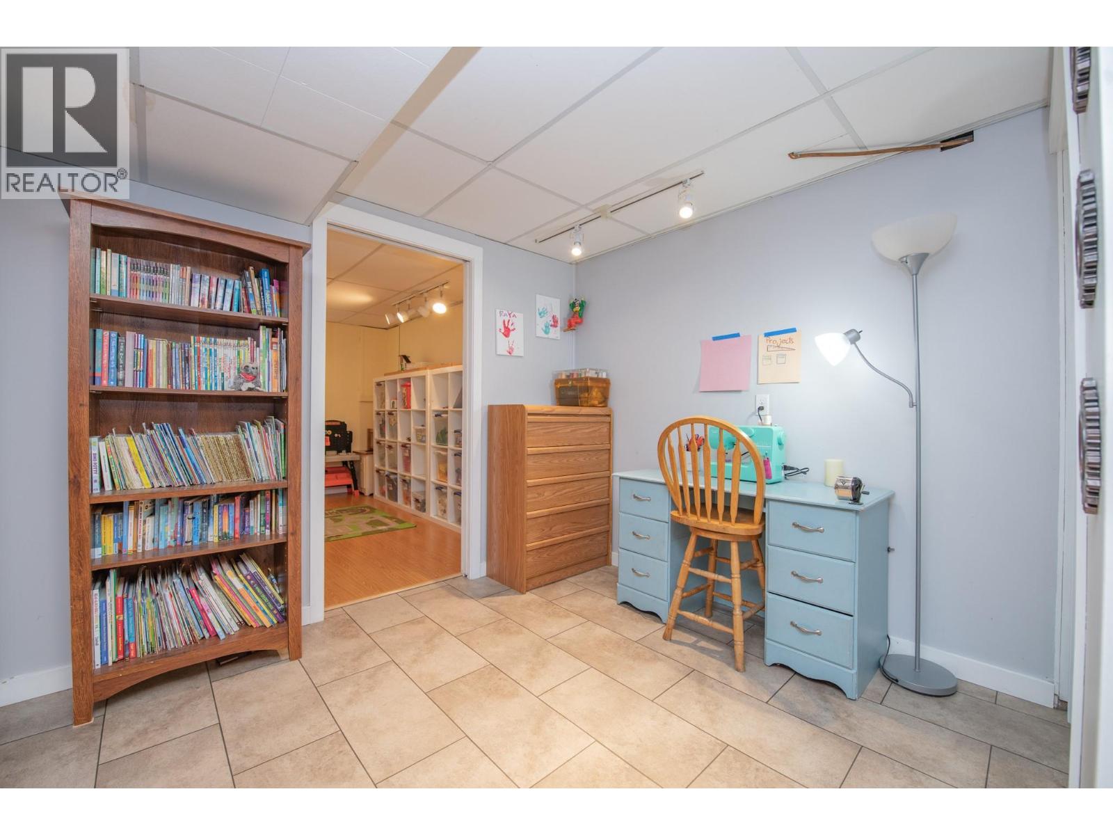 106 West Enderby Road - 36