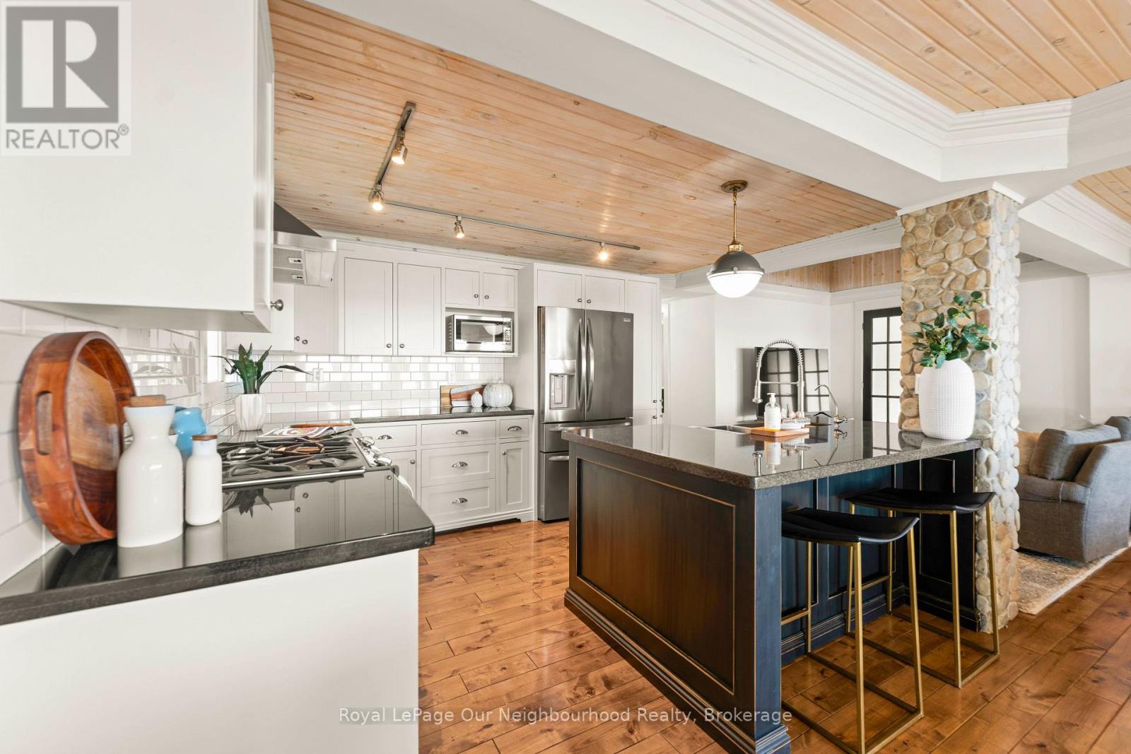121 CEDAR CREST BEACH ROAD - 16