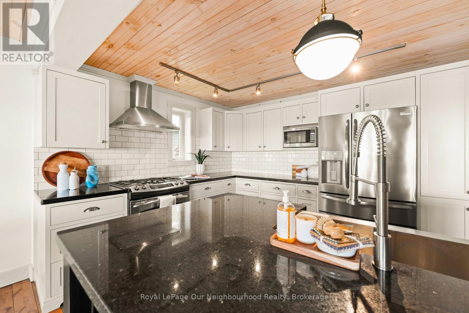121 CEDAR CREST BEACH ROAD - 17