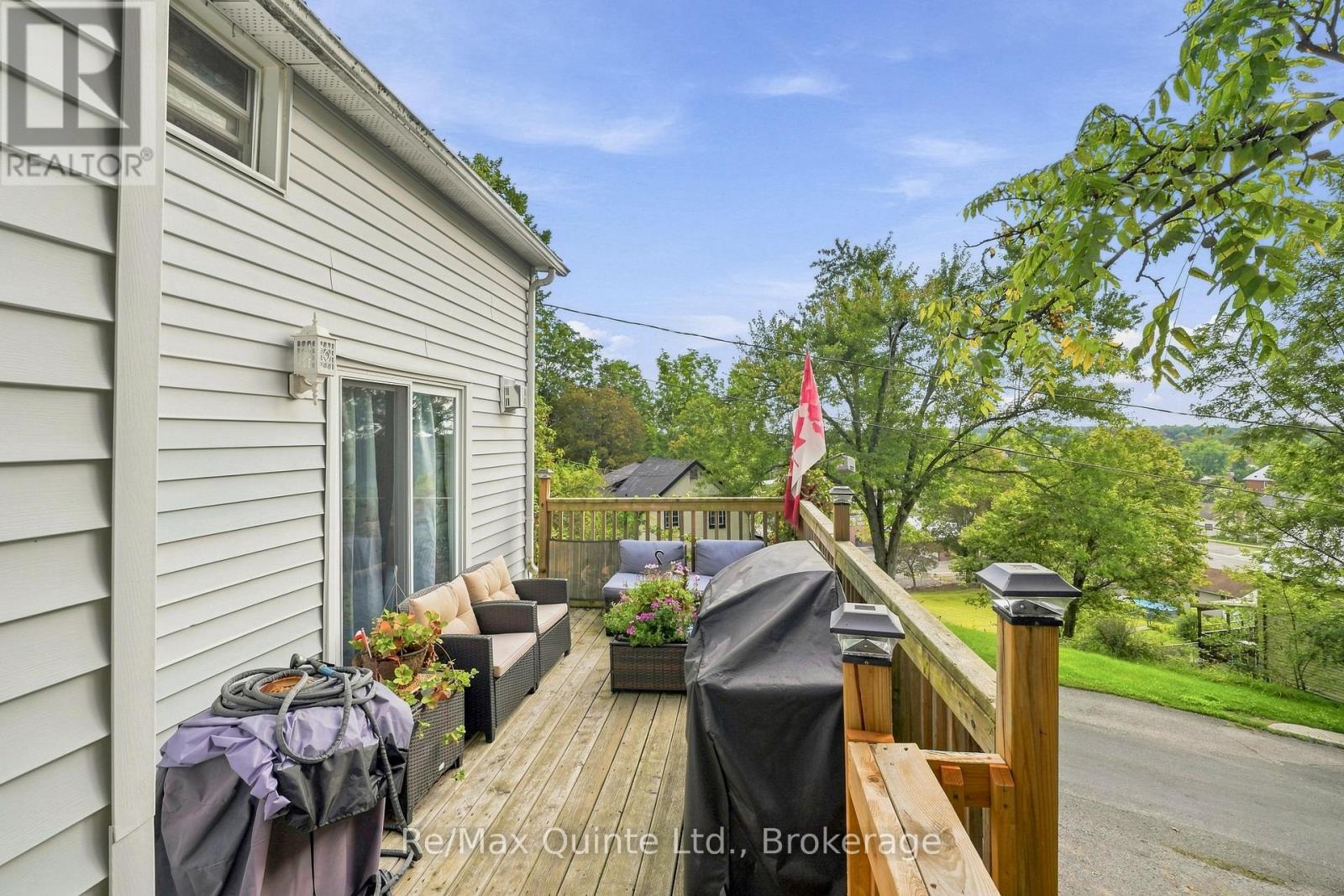 94 MAPLE STREET - Image 22