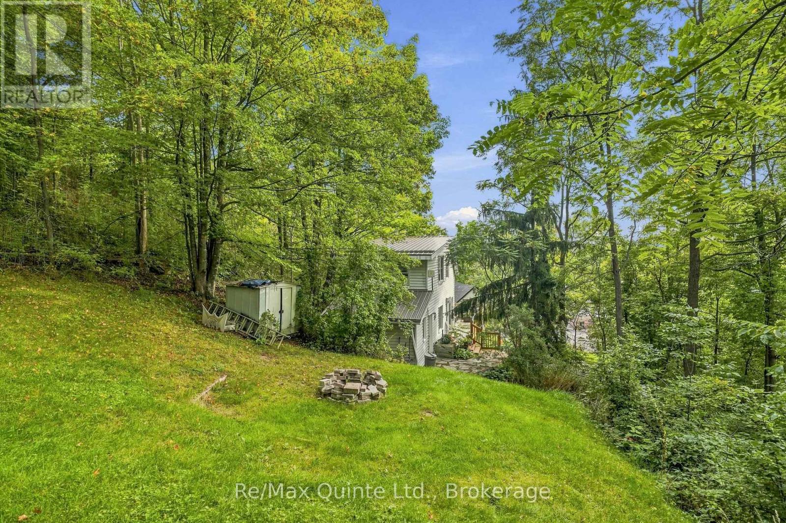 94 MAPLE STREET - 27