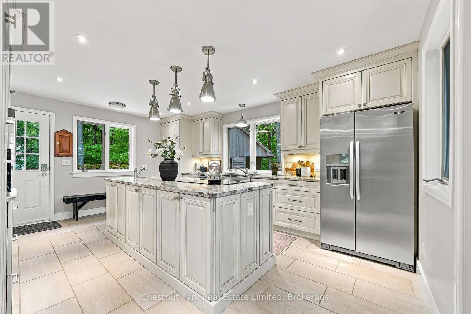 26 BENHAM PLACE ROAD - Image 18