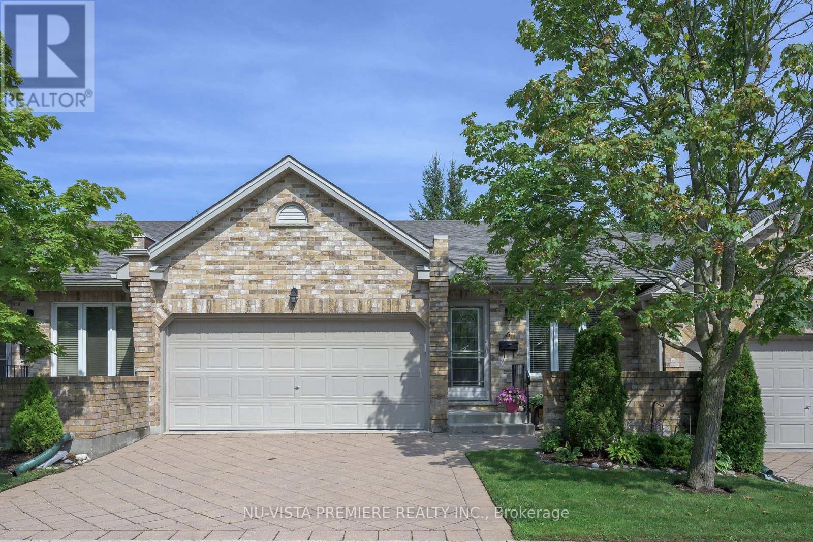 6 - 572 THISTLEWOOD DRIVE, London North (North C) — photo 2
