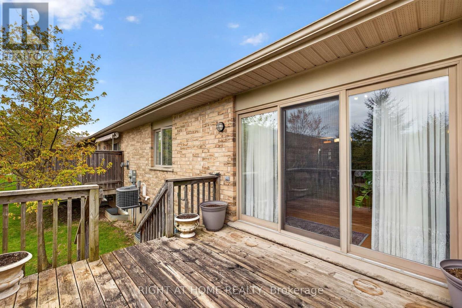 #21 2100 DENVIEW AVENUE - Image 37