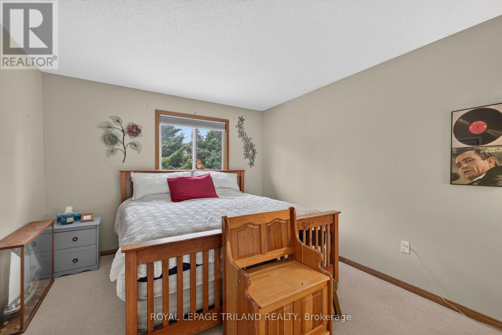 59 QUEENSWAY DRIVE - Image 18