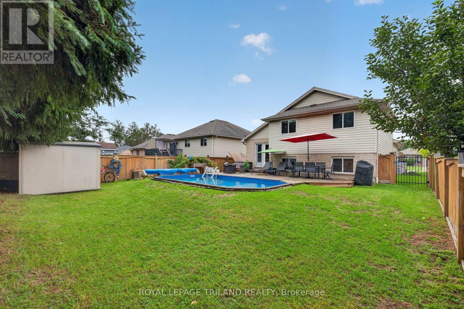 59 QUEENSWAY DRIVE - Image 37