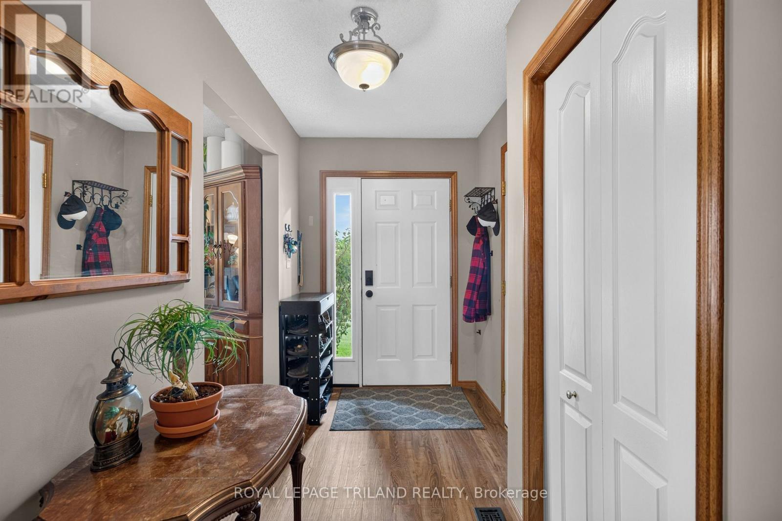 59 QUEENSWAY DRIVE, Strathroy-Caradoc (SE) — photo 7