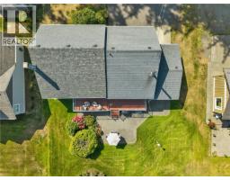 3765 Island Hwy S, Campbell River, BC V9H1L6 Photo 16