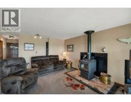 3765 Island Hwy S, Campbell River, BC V9H1L6 Photo 22
