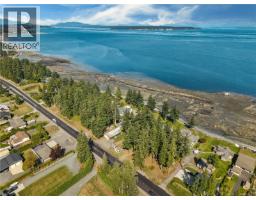 3765 Island Hwy S, Campbell River, BC V9H1L6 Photo 60