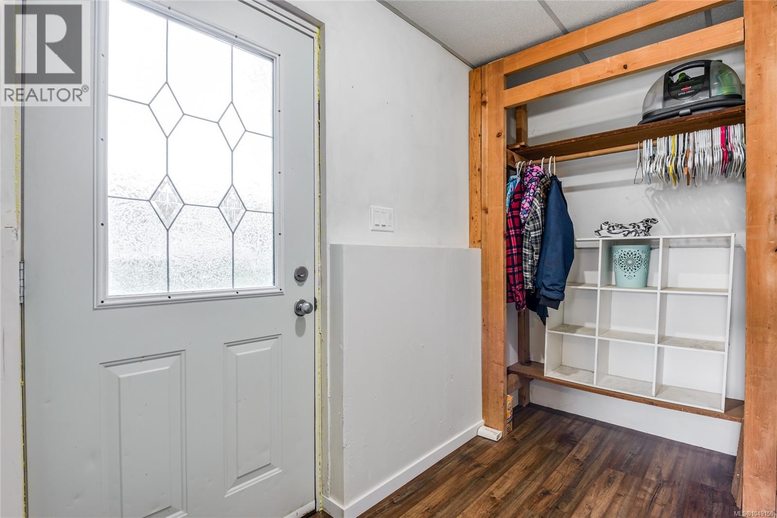 525 Muchalat Crt - 34