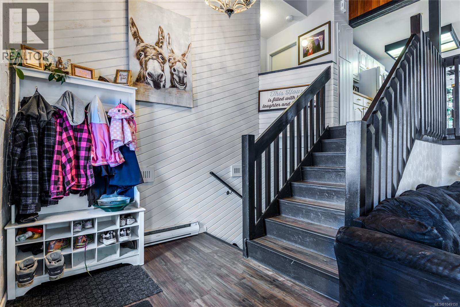 525 Muchalat Crt - 5