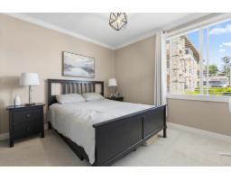 201 15169 Buena Vista Avenue, White Rock, BC V4B1Y2 Photo 20