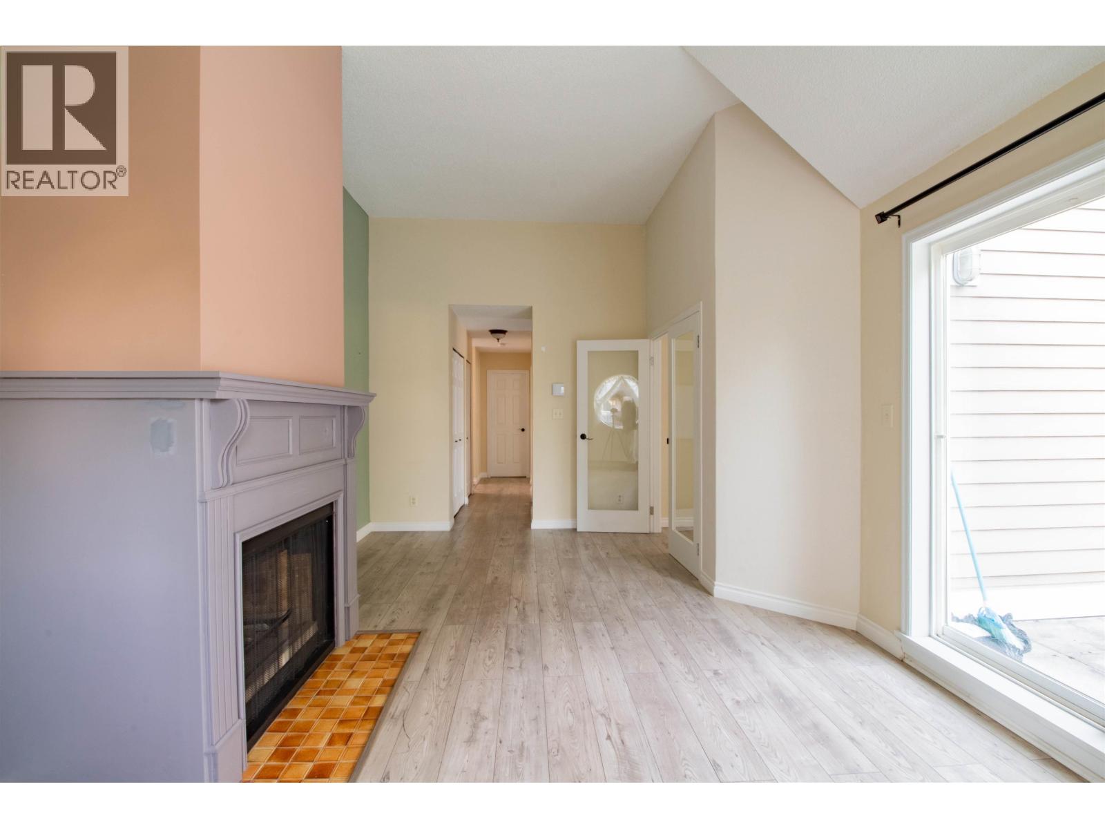 306 5025 SANDERS STREET, Burnaby — photo 7