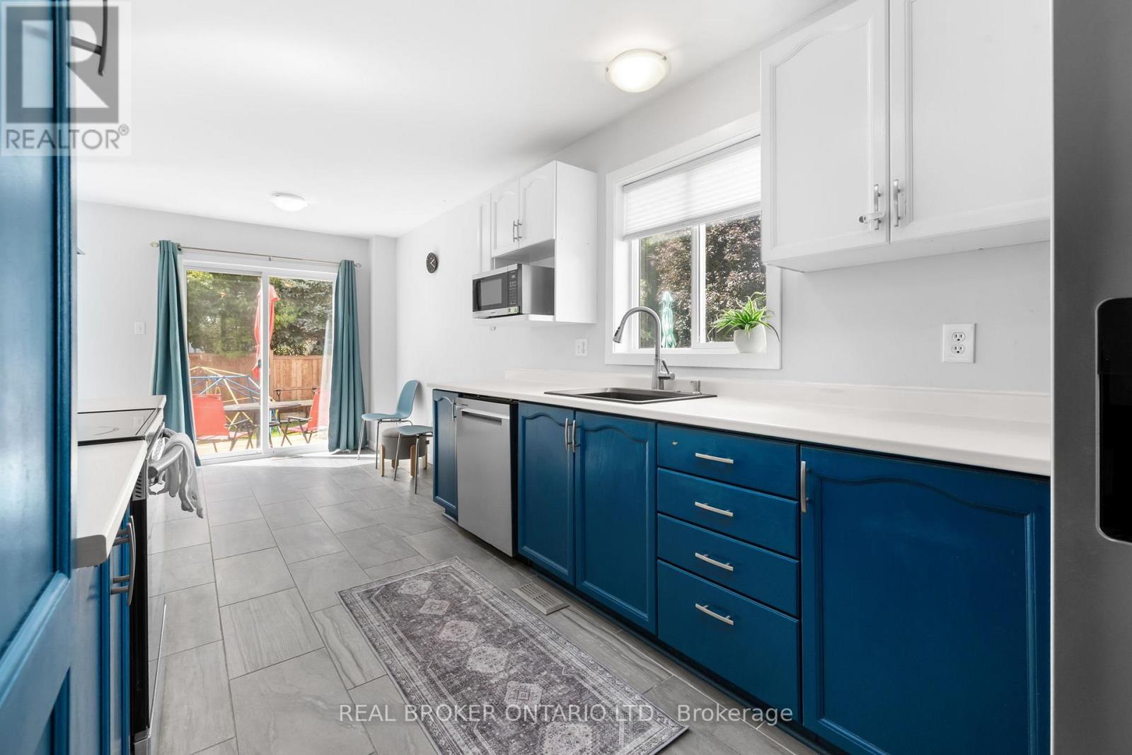 135 DAVENTRY CRESCENT - Image 11