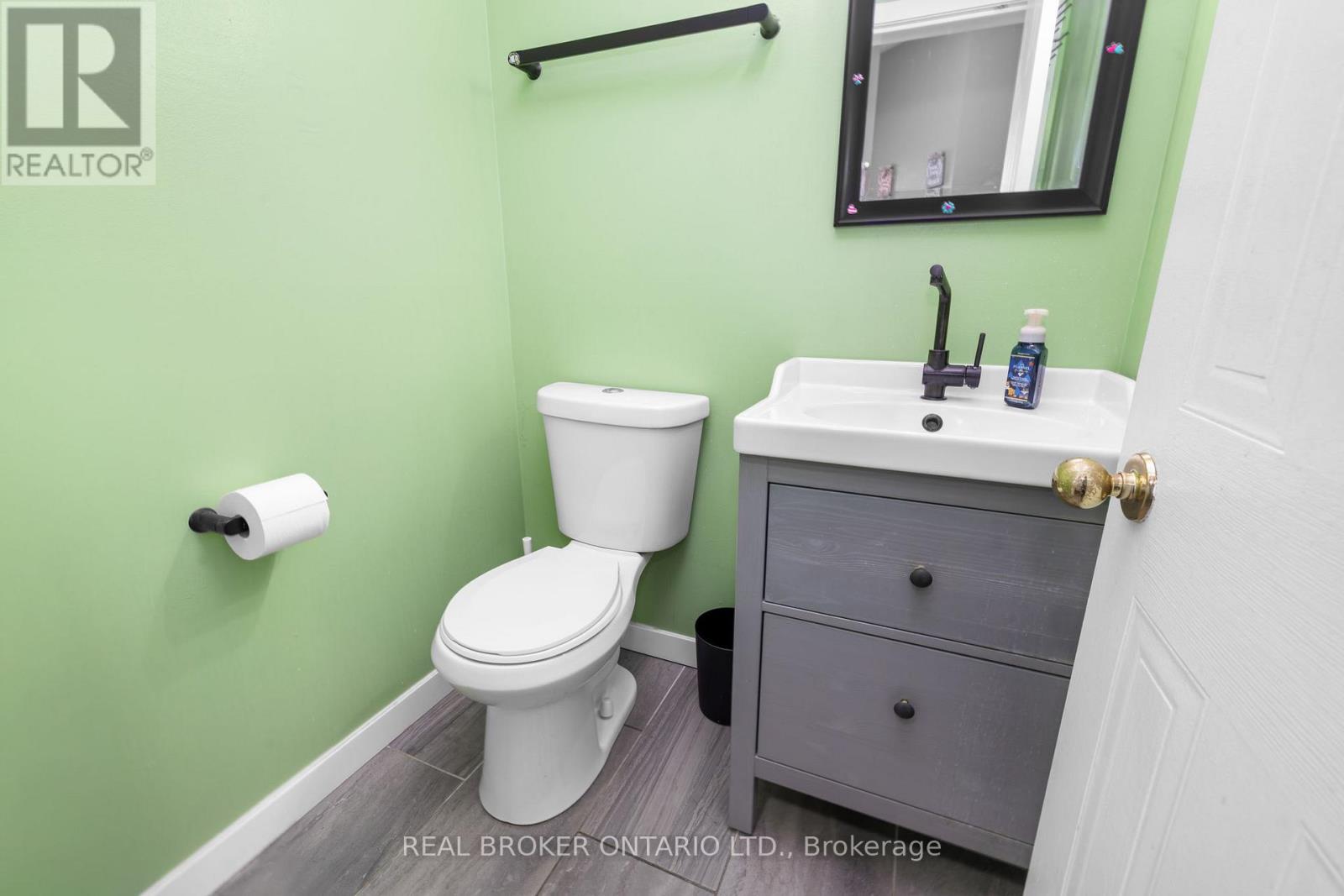 135 DAVENTRY CRESCENT - Image 22