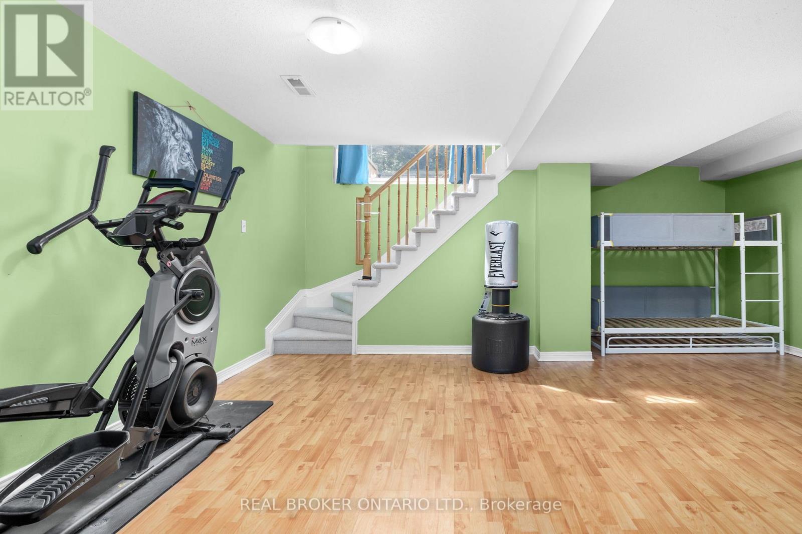 135 DAVENTRY CRESCENT - Image 39