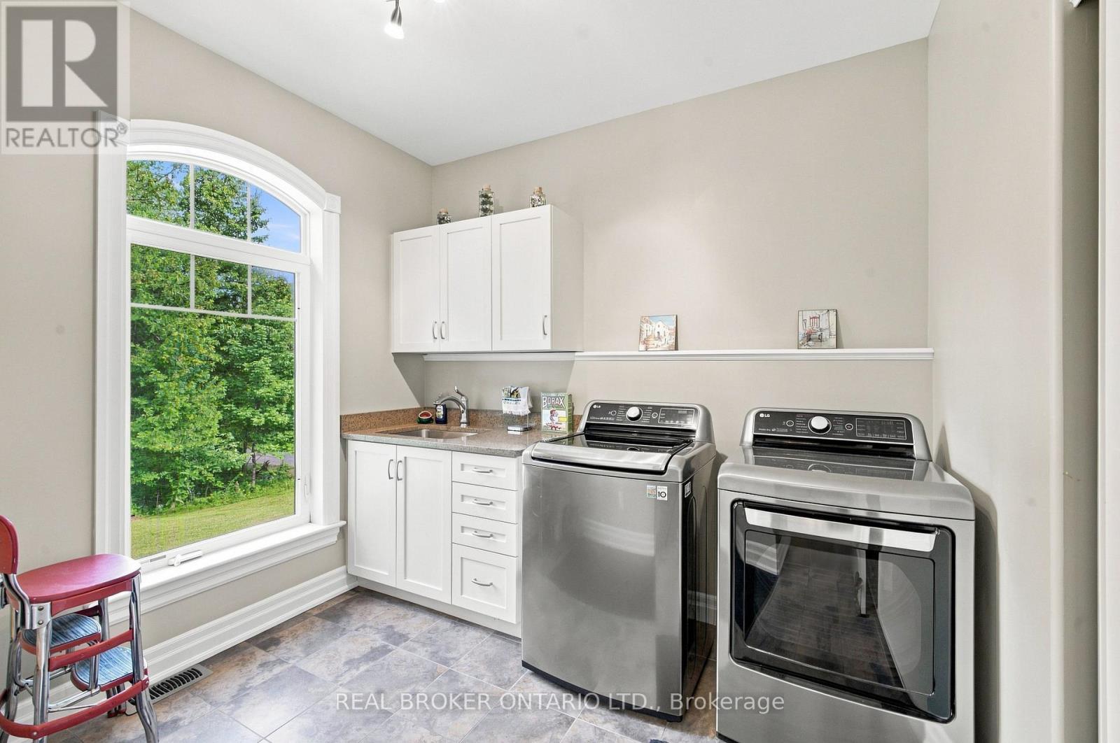 4 Bed, 3 Bath House for Sale in Ottawa – 3475 TORWOOD DRIVE, Ottawa – MLS# X13767122 - Image 28