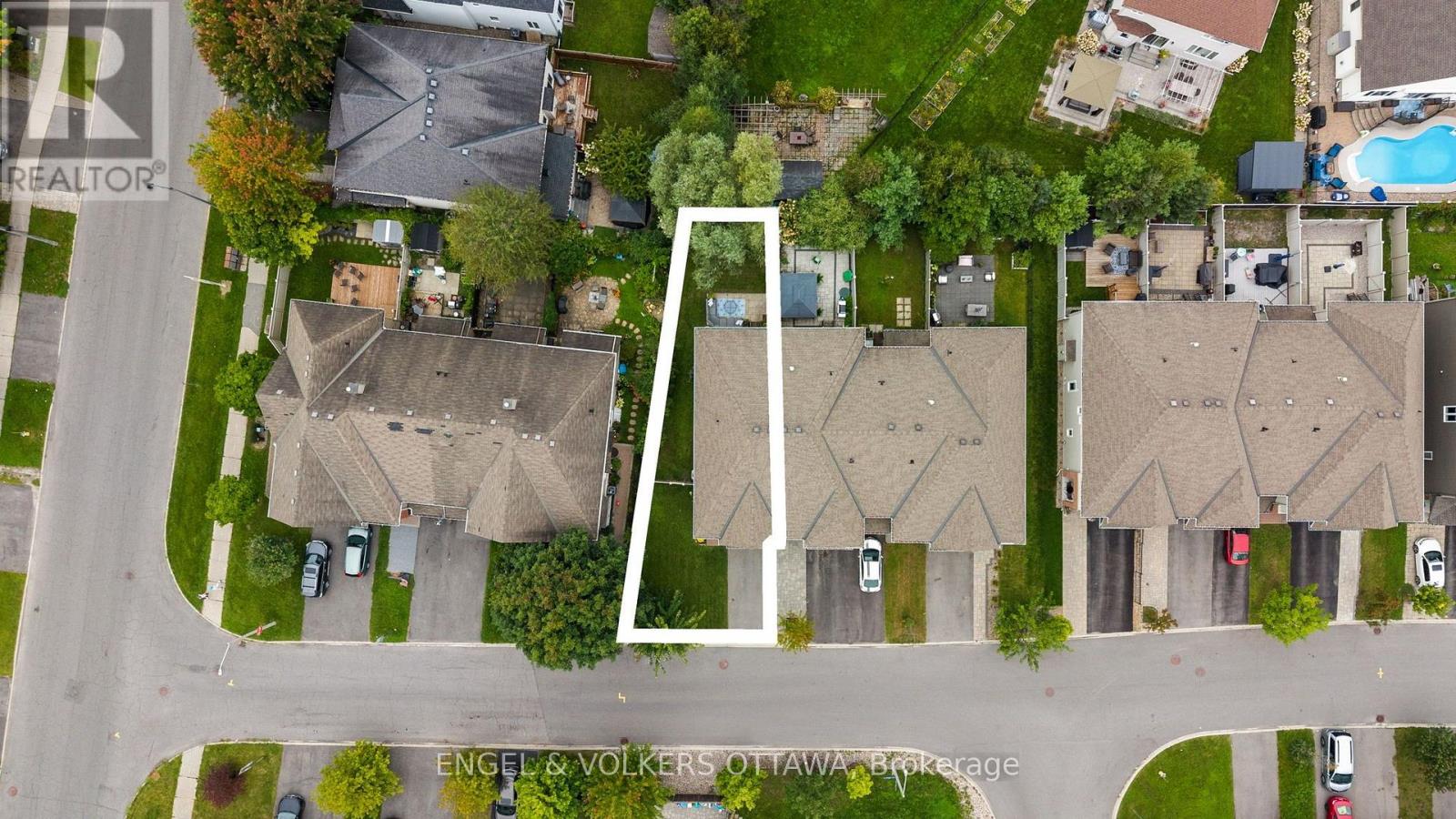 3 Bed, 3 Bath House for Sale in Ottawa – 309 ALASKEN DRIVE, Ottawa – MLS# X13767148 - Image 32