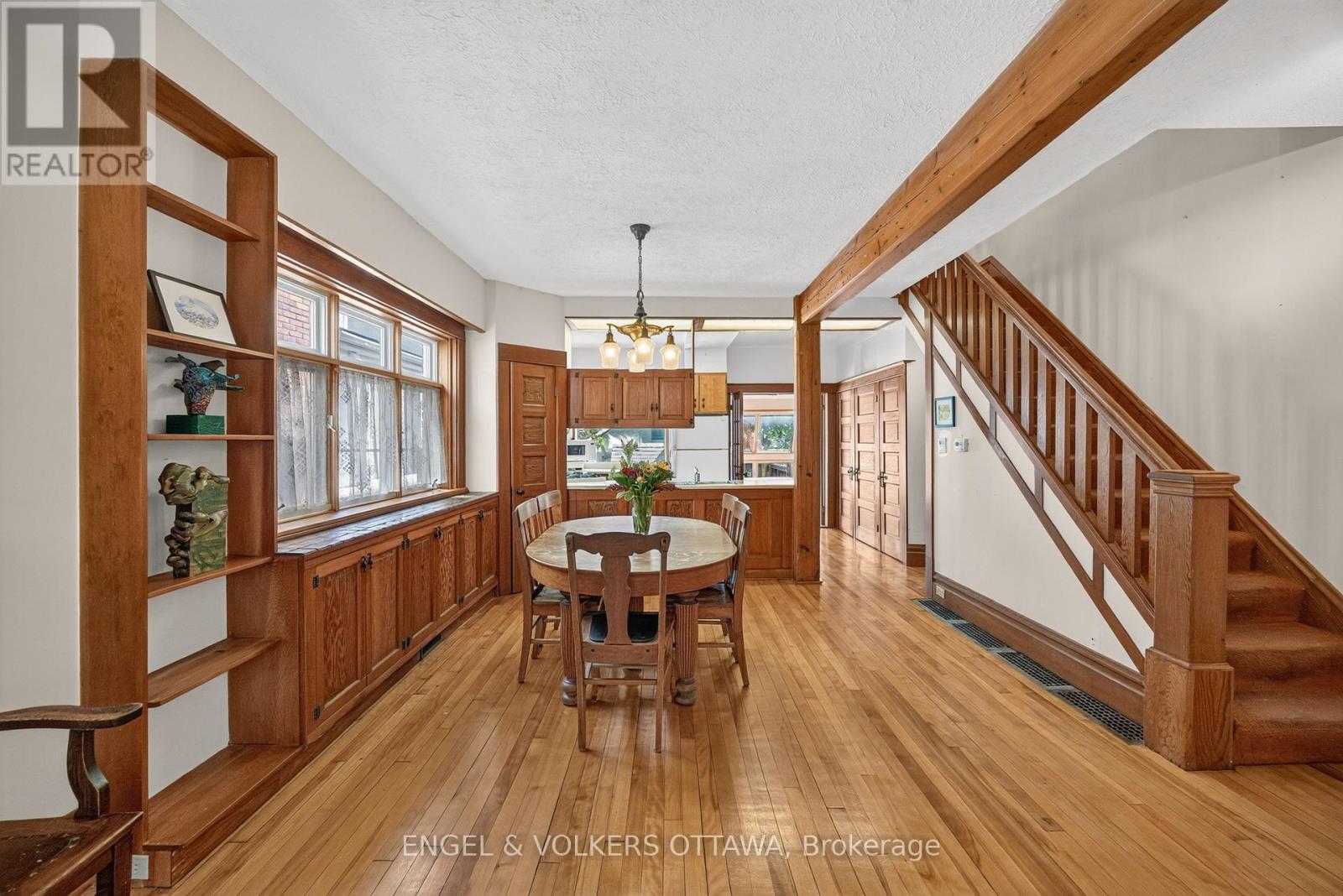 68 CAMERON AVENUE - 13