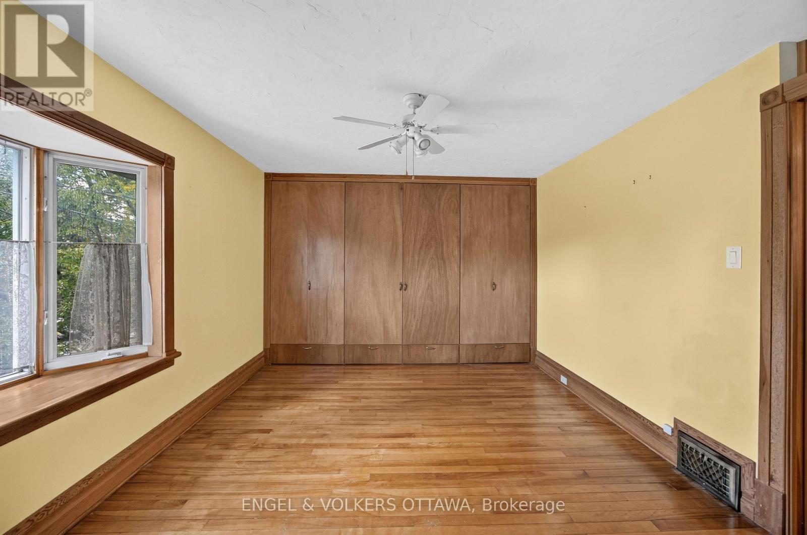 68 CAMERON AVENUE - Image 29