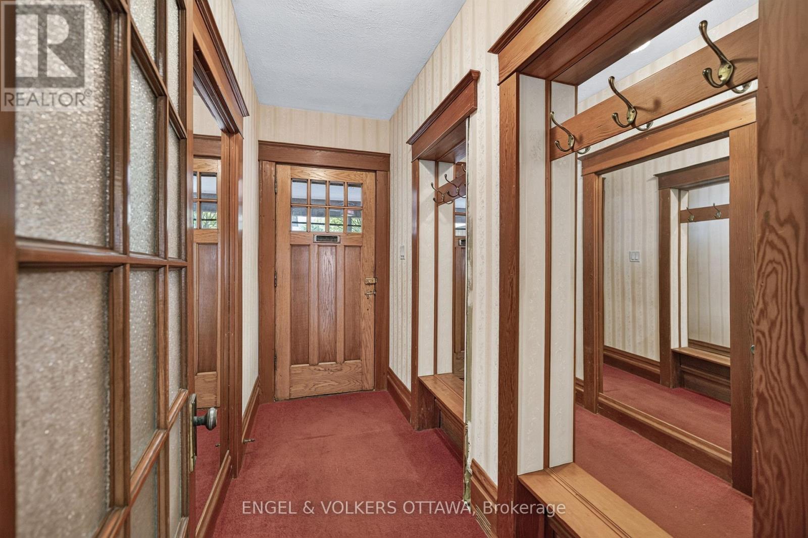 68 CAMERON AVENUE - 4