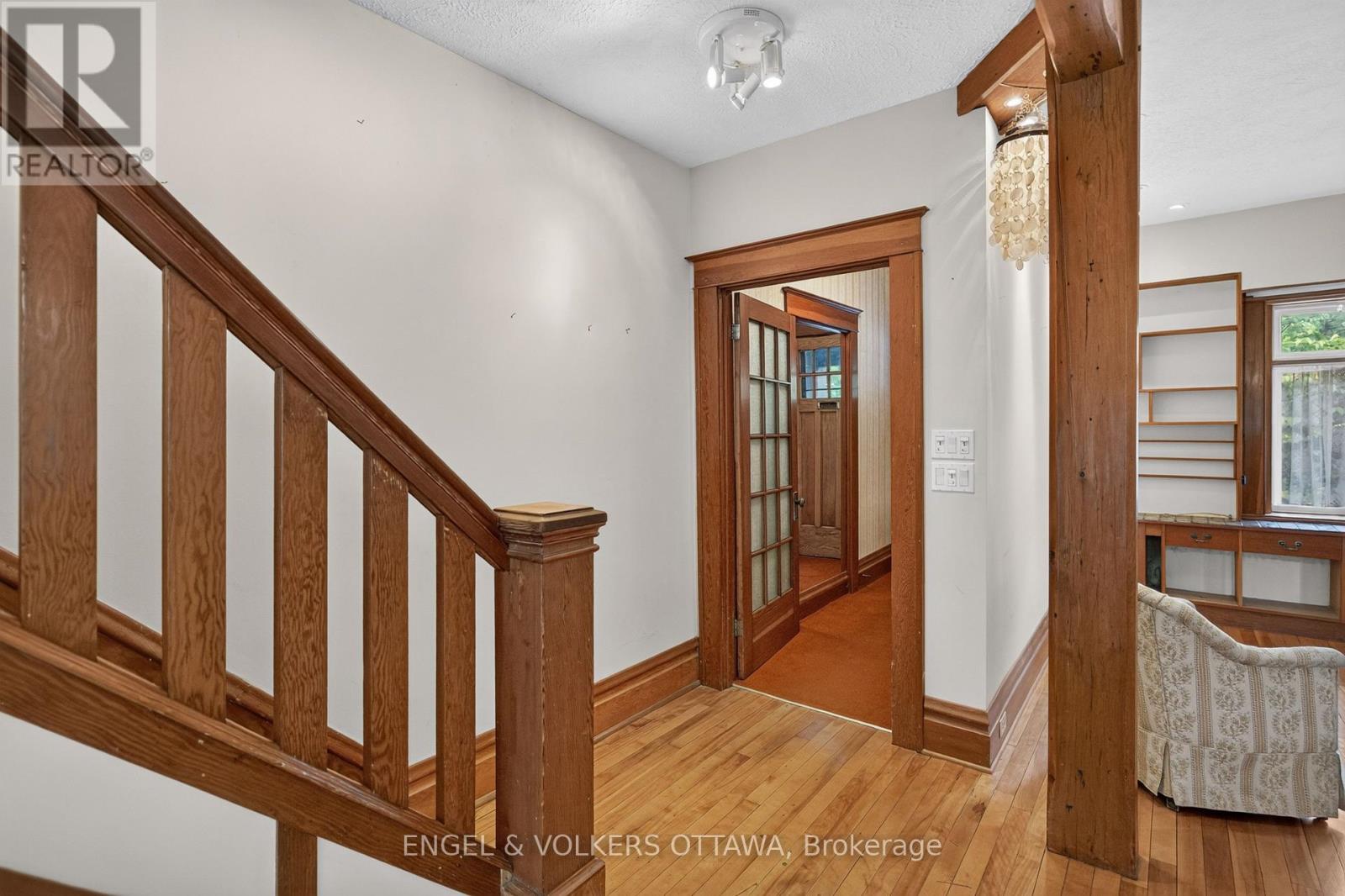 68 CAMERON AVENUE - Image 6