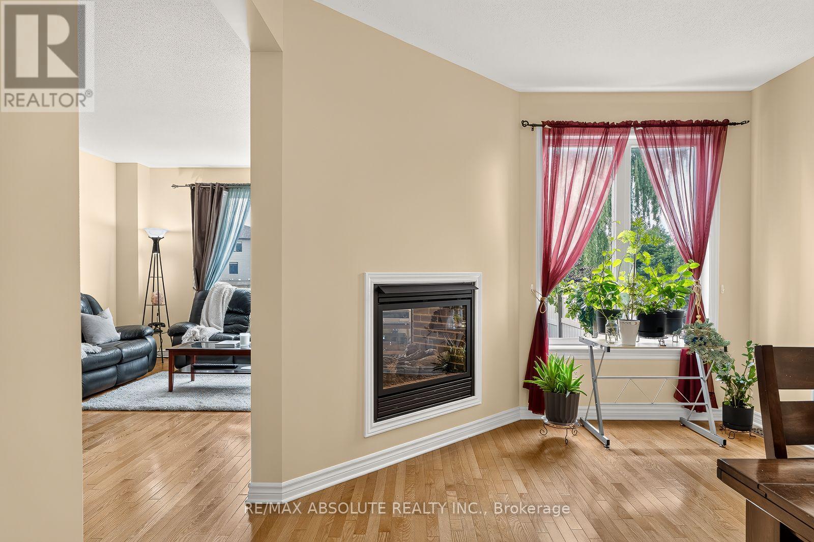 5 Bed, 4 Bath House for Sale in Ottawa – 1070 NORTHGRAVES CRESCENT, Ottawa – MLS# X13767354 - Image 11