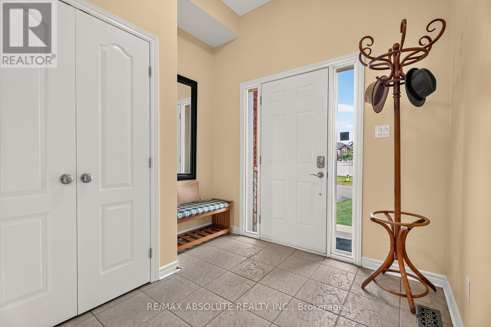 1070 NORTHGRAVES CRESCENT, Ottawa — photo 6
