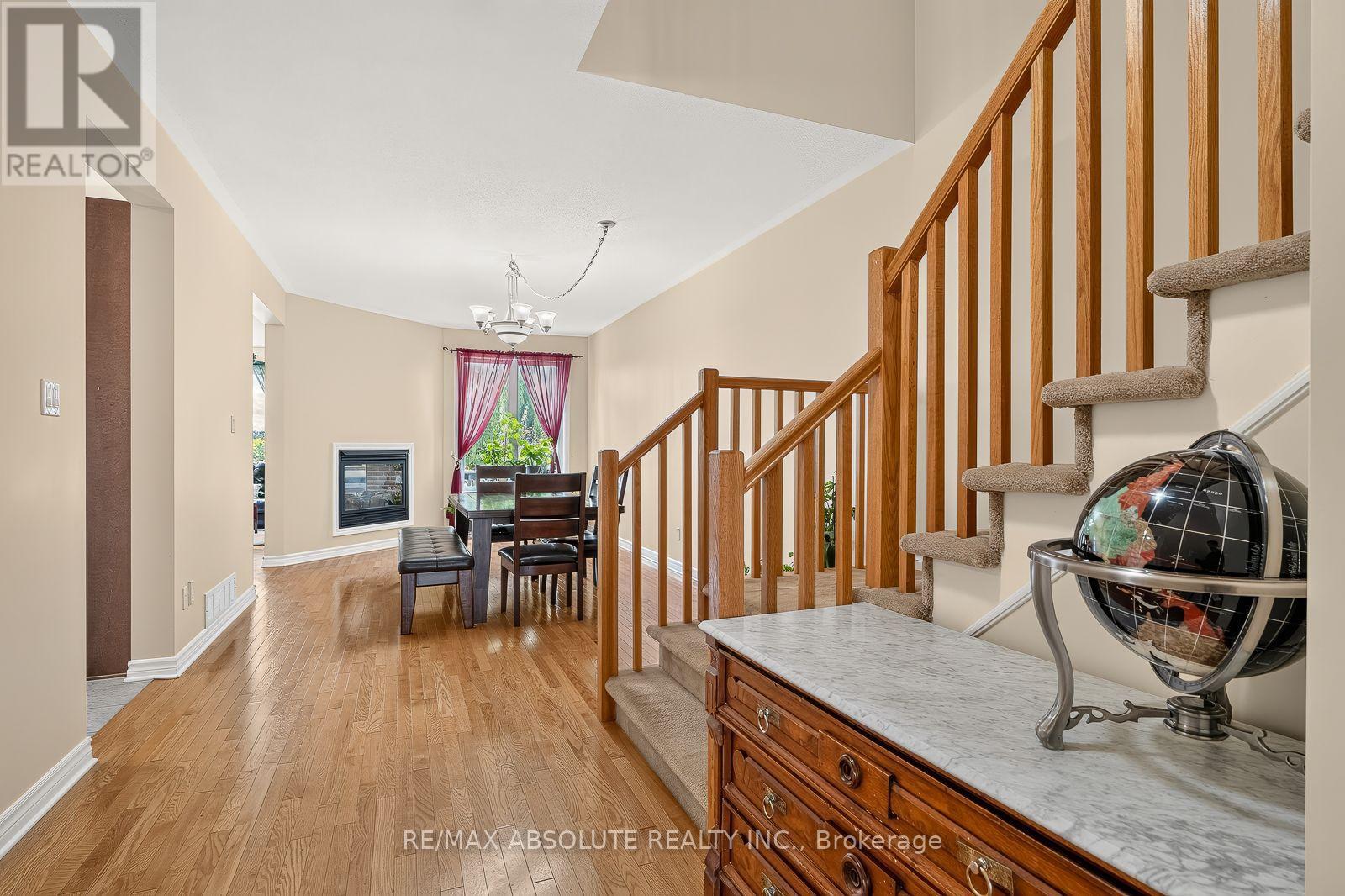 1070 NORTHGRAVES CRESCENT, Ottawa — photo 7