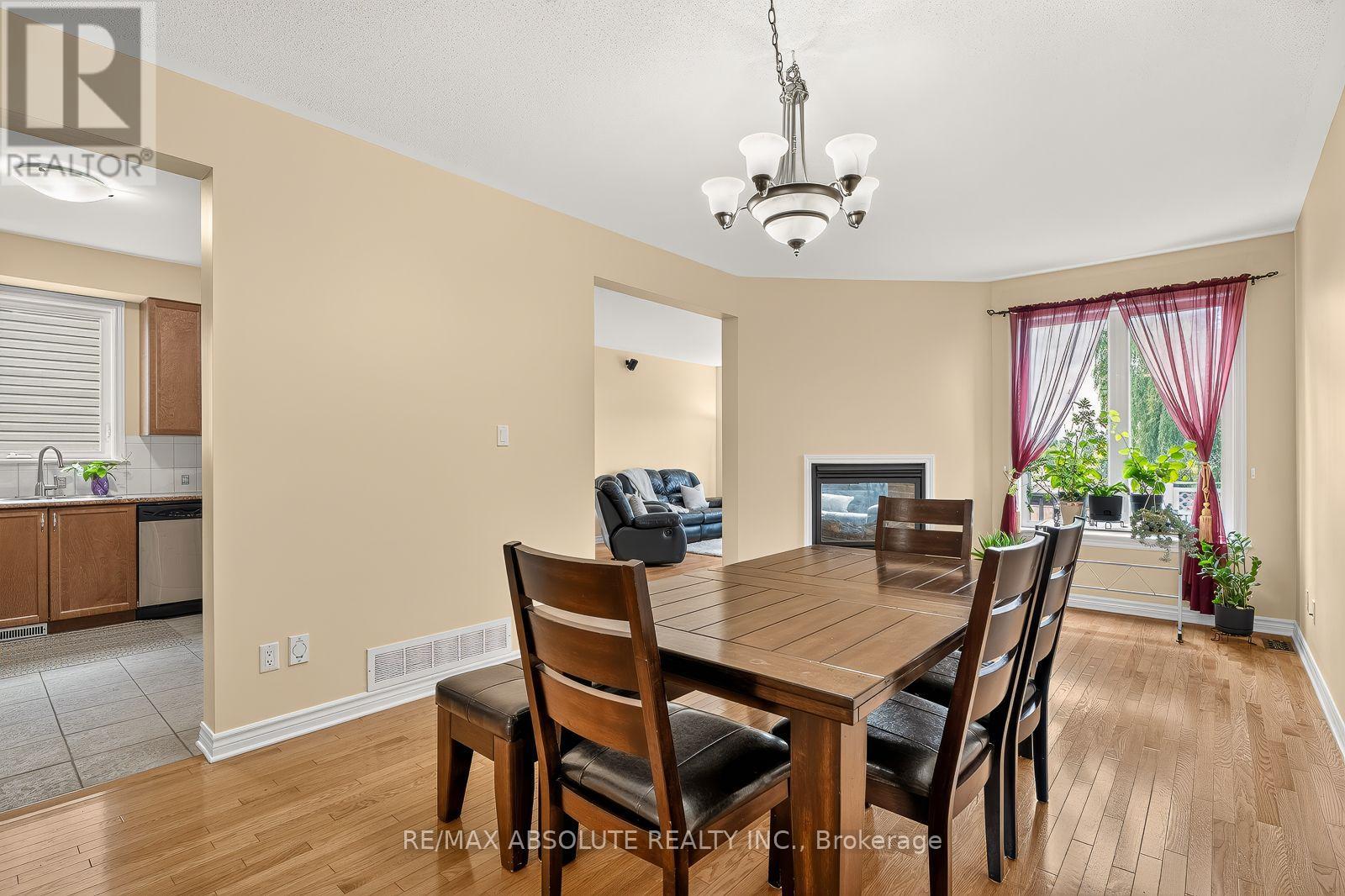 1070 NORTHGRAVES CRESCENT, Ottawa — photo 9