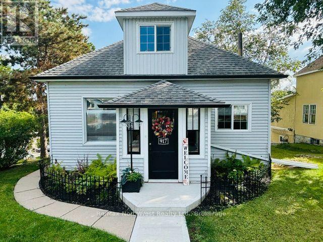 917 PARK STREET, Kenora (Central) — photo 4