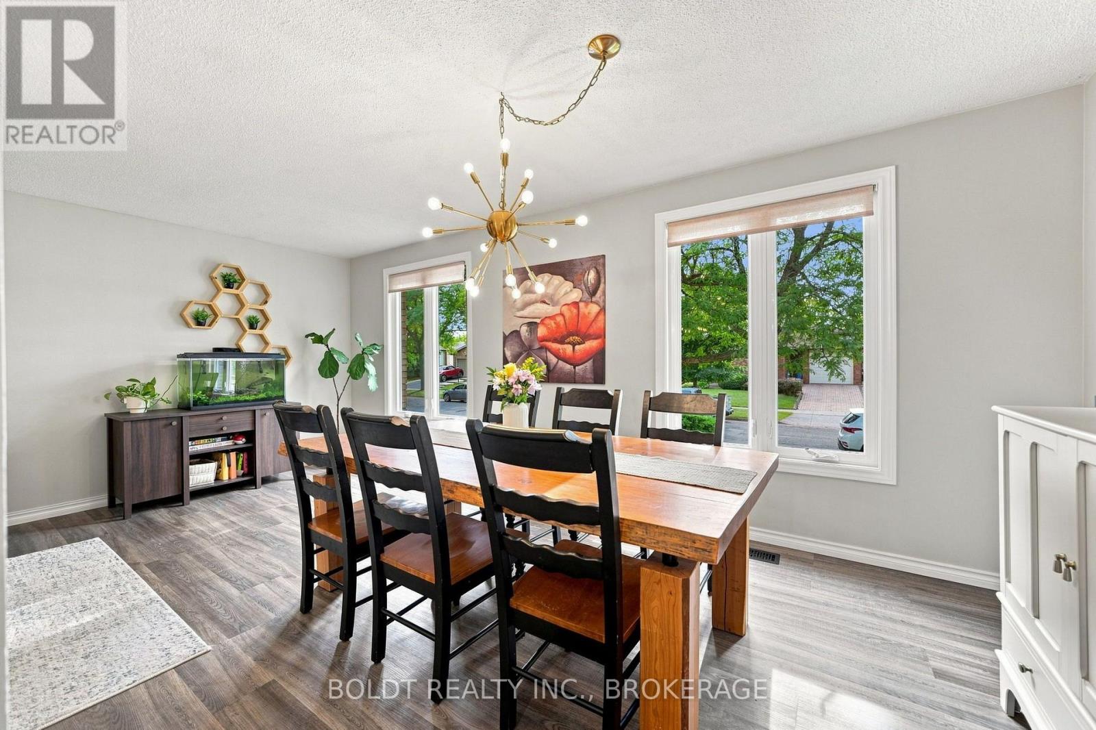 84 ALLANBROOK STREET - Image 13