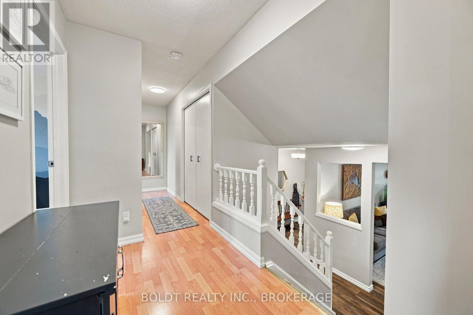 84 ALLANBROOK STREET - Image 24