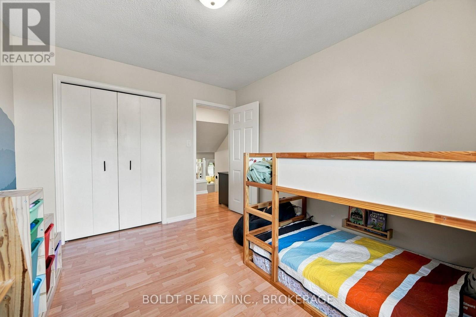 84 ALLANBROOK STREET - Image 26
