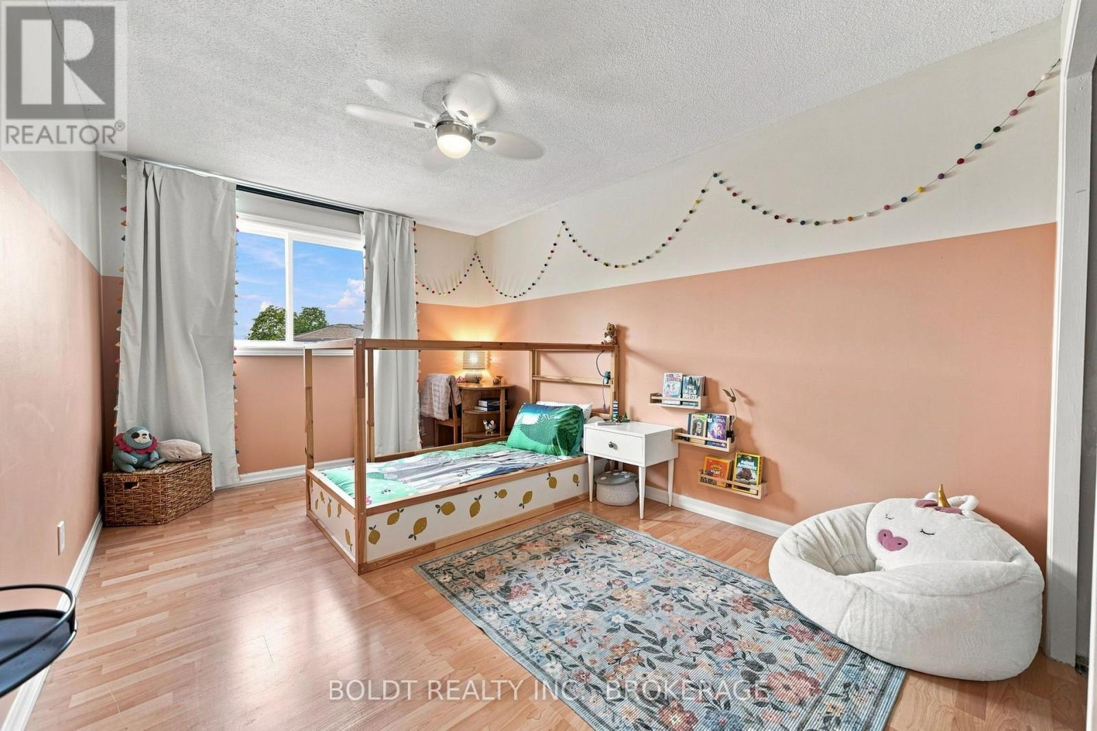 84 ALLANBROOK STREET - Image 27