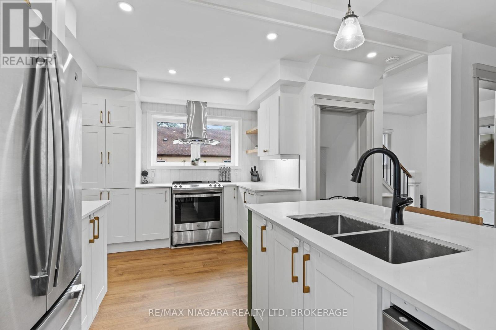 157 AQUEDUCT STREET - Image 13