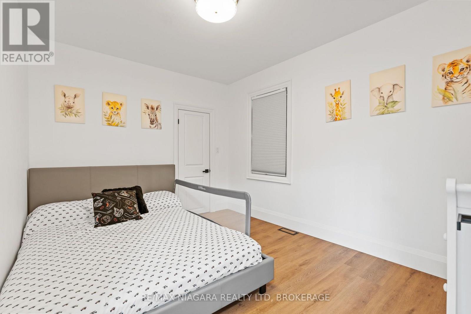 157 AQUEDUCT STREET - Image 21