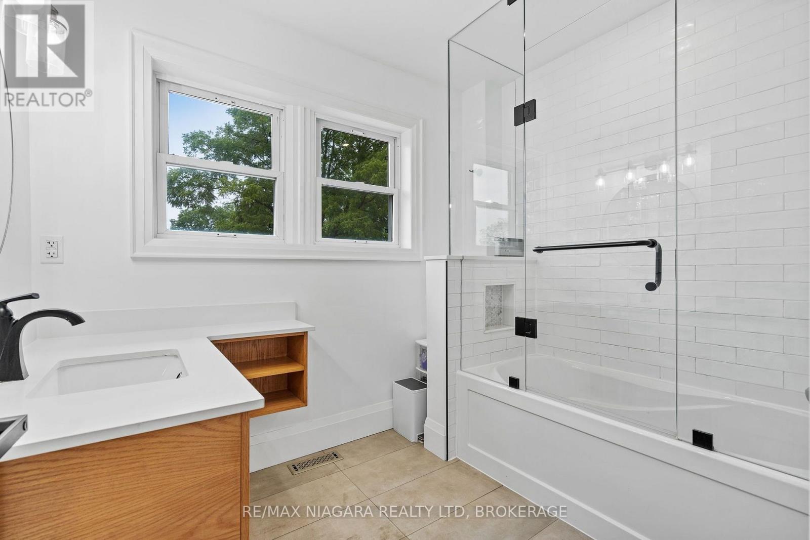 157 AQUEDUCT STREET - Image 25