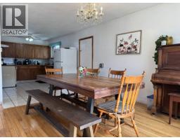 Kitchen - 4020 1st Avenue, Smithers, BC V0J2N0 Photo 8