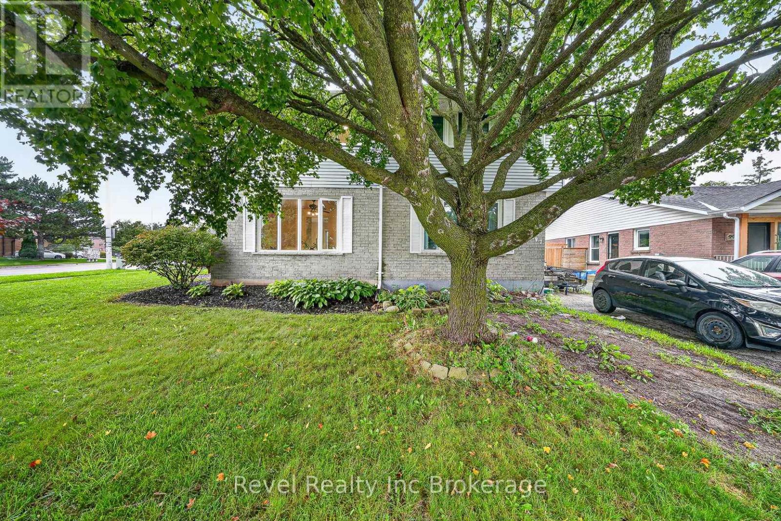 995 CREE AVENUE, Woodstock (Woodstock - North) — photo 3