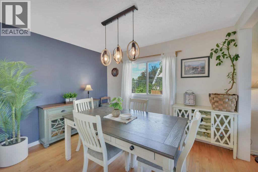 Listing photo – 3622 41 Avenue, Red Deer