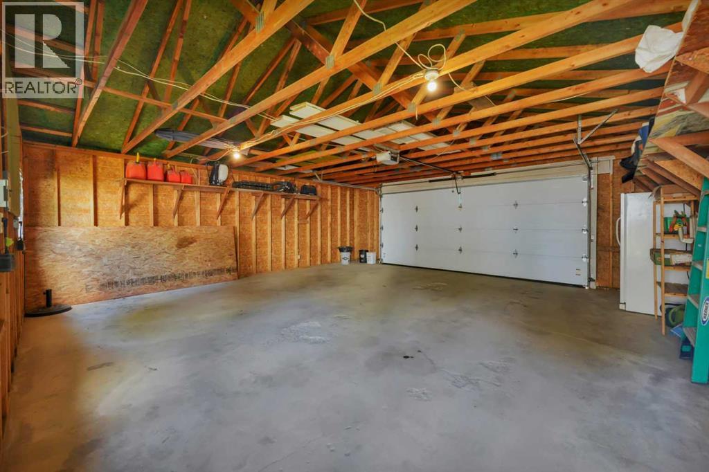 Listing photo – 3622 41 Avenue, Red Deer