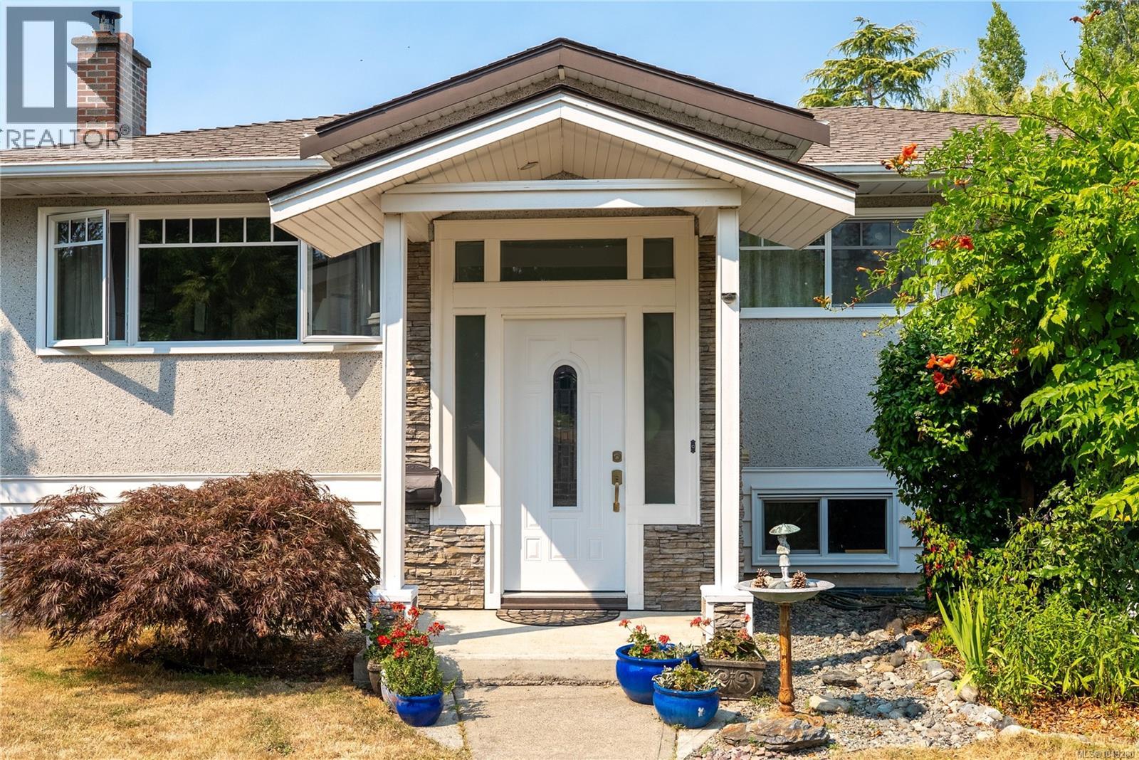 4260 Springridge Cres - 30